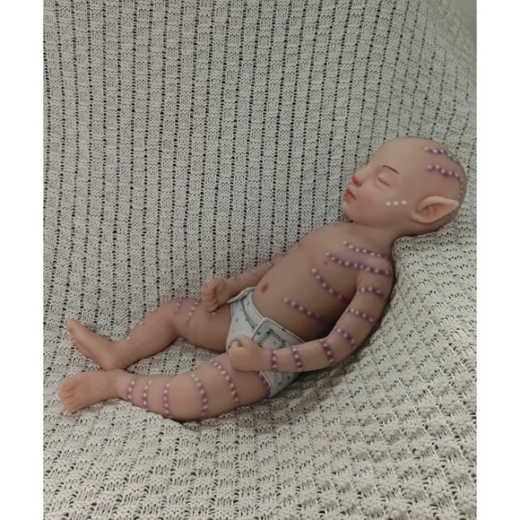 45cm Reborn Baby Dolls Full Body Platinum Soft Silicone Doll 4.96lbs Girl Baby - Picture 13 of 16